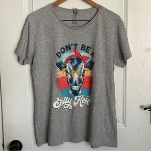 Don't Be a Salty Heifer T-Shirt Cow in Glasses - Size XL